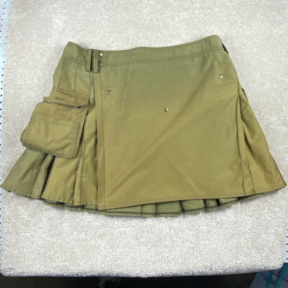 Modern Kilts Mens Utility Kilt Olive Green Cargo Pockets Size 48 Tactical Work